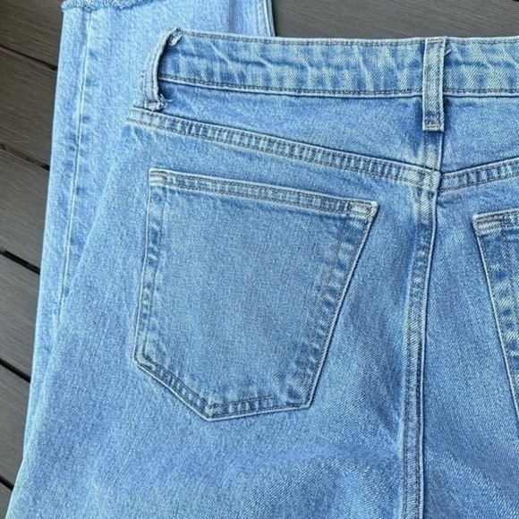 Topshop light colored jeans, size 30 ( fit like 28) straight crop - Picture 8 of 10